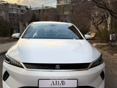 BYD Qin Plus 2025 — фото 1, купить с доставкой в Москву