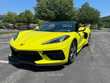 Chevrolet Corvette / 2023 — фото 1, купить с доставкой в Москву
