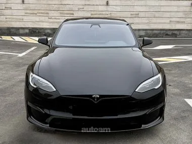 Tesla Model S 2022 — миниатюра 2