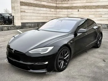 Tesla Model S 2022 — фото 1, купить с доставкой в Москву