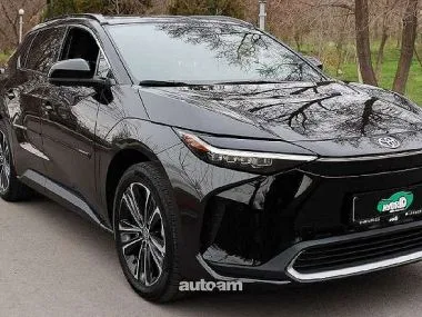 Toyota Bz4X XLE(Limited) 2023 — фото 1, купить с доставкой в Москву