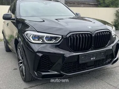 BMW X5 M 2022 — фото 1, купить с доставкой в Москву