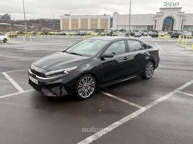 Kia Forte GT 2022 — фото 1, купить с доставкой в Москву