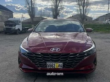 Hyundai Elantra 2023 — фото 1, купить с доставкой в Москву