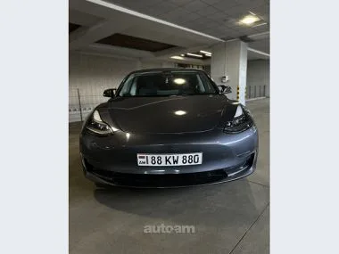 Tesla Model 3 2023 — фото 1, купить с доставкой в Москву