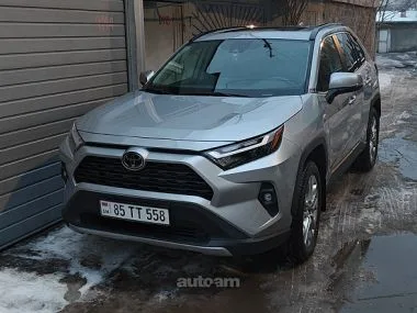 Toyota Rav 4 XLE premium 2024 — миниатюра 2