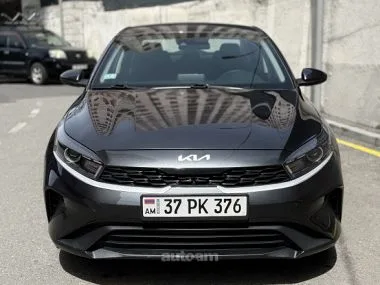 Kia Forte 2022 — фото 1, купить с доставкой в Москву