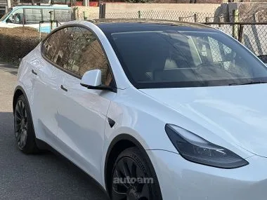 Tesla Model Y Performance Restyle 2022 — фото 1, купить с доставкой в Москву
