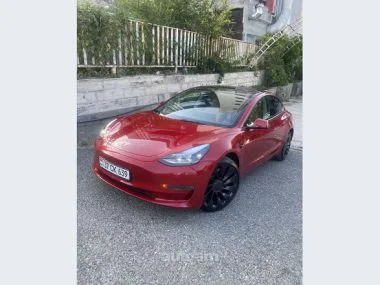 Tesla Model 3 2023 — фото 1, купить с доставкой в Москву