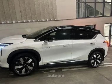 Mitsubishi Airtrek EV 2022 — миниатюра 2
