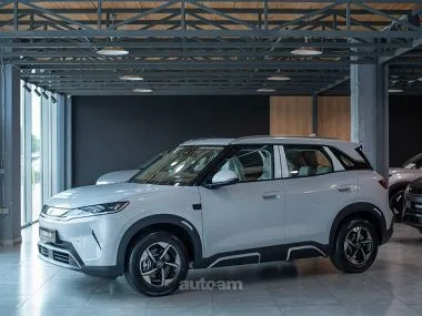 BYD Yuan Up 2025 — фото 1, купить с доставкой в Москву