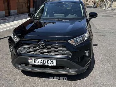 Toyota Rav 4 2025 — фото 1, купить с доставкой в Москву