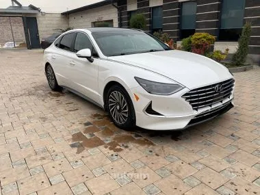 Hyundai Sonata 2022 — фото 1, купить с доставкой в Москву