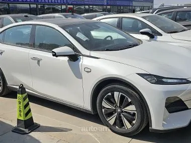 Changan Deepal SL03 2026 купить в Москве