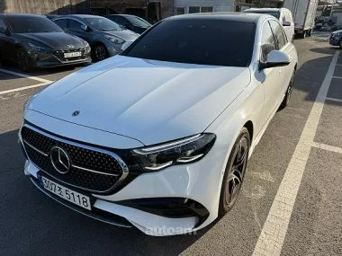 Mercedes-Benz E 300 full 2024 — миниатюра 2