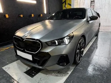 BMW i5 M60 2023 — фото 1, купить с доставкой в Москву