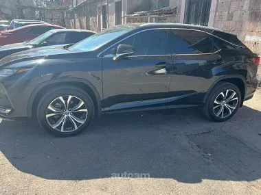 Lexus RX 350 2022 купить в Москве