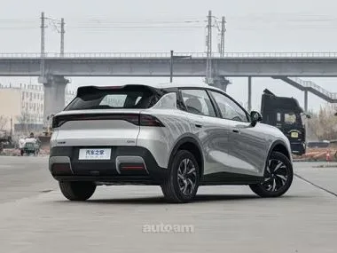 Changan Nevo Q05 2026 — миниатюра 2