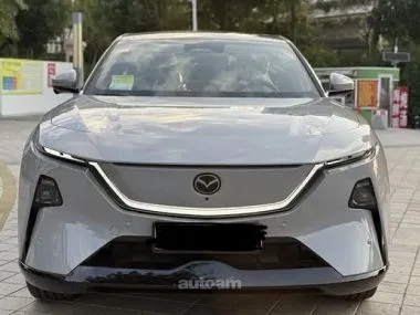 Mazda EZ-60 2025 — фото 1, купить с доставкой в Москву