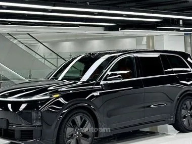 Lixiang Li L9 Ultra 2025 — фото 1, купить с доставкой в Москву