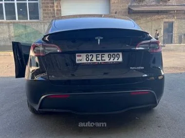 Tesla Model X 2022 — миниатюра 2
