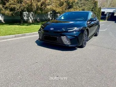 Toyota Camry 2025 — фото 1, купить с доставкой в Москву