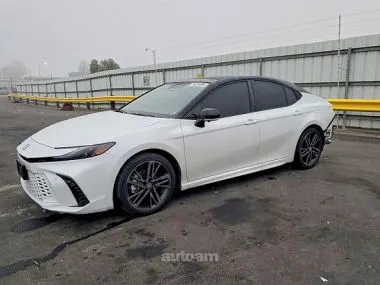 Toyota Camry 2025 купить в Москве