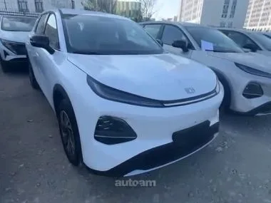 Changan Nevo Q05 2026 — миниатюра 2