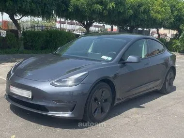 Tesla Model 3 2023 — фото 1, купить с доставкой в Москву