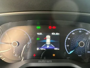 Hongqi E-QM5 2025 — миниатюра 2