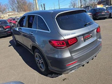 Mercedes-Benz GLC 300 2022 — миниатюра 2