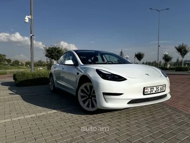 Tesla Model 3 Standard 2023 — фото 1, купить с доставкой в Москву