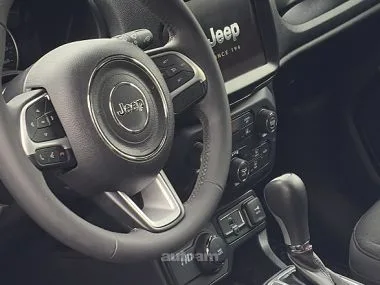 Jeep Renegade ALTITUDE 2023 — миниатюра 2