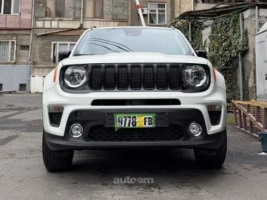 Jeep Renegade ALTITUDE 2023 — фото 1, купить с доставкой в Москву