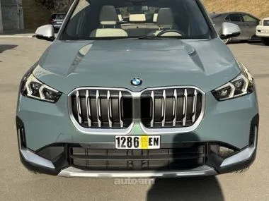BMW X1 2023 — фото 1, купить с доставкой в Москву