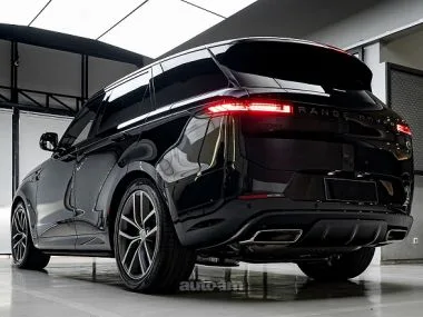 Land Rover Range Rover Sport 2023 — миниатюра 2