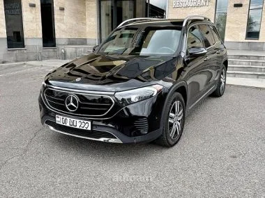 Mercedes-Benz EQB 2023 — фото 1, купить с доставкой в Москву