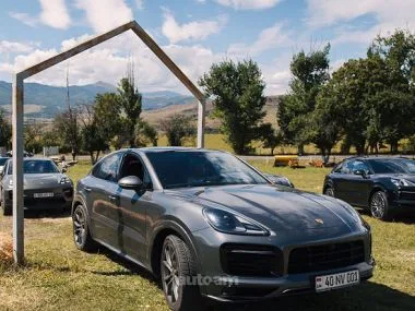 Porsche Cayenne Coupe GTS 2022 — фото 1, купить с доставкой в Москву