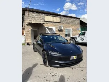 Tesla Model 3 Long Range 2024 — фото 1, купить с доставкой в Москву