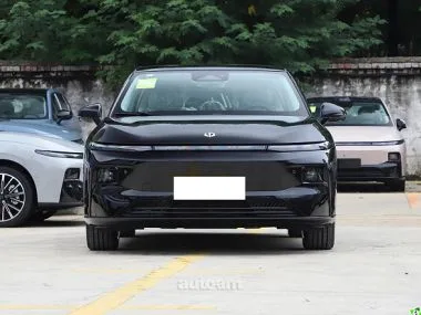 Leapmotor B01 Comfort (550km) 2025 — миниатюра 2