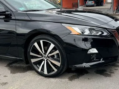 Nissan Altima 2022 — миниатюра 2