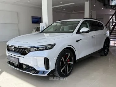 Voyah Free AWD 2026 — фото 1, купить с доставкой в Москву