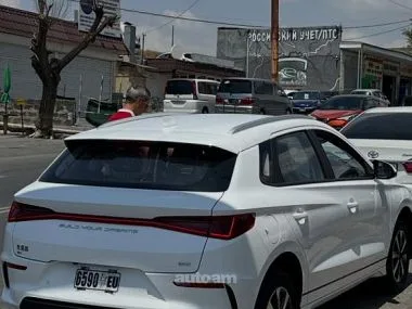 BYD e2 2025 — миниатюра 2