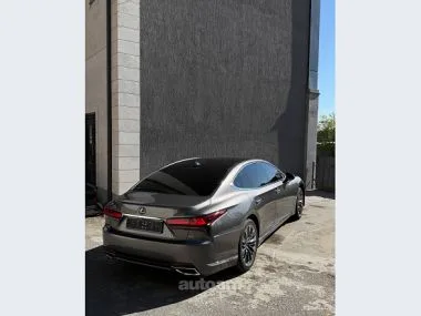 Lexus LS 500 2023 — миниатюра 2