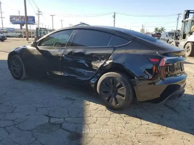 Tesla Model 3 Long Range 2025 — миниатюра 2