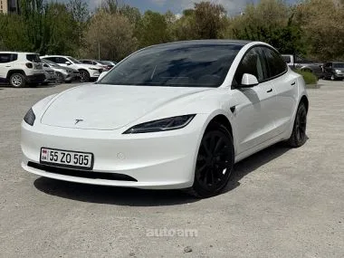Tesla Model 3 Dual Longe Range 2024 — миниатюра 2