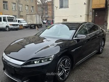 BYD Han EV 2025 — фото 1, купить с доставкой в Москву