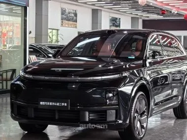Lixiang Li L7 ULTRA FULL 2025 — фото 1, купить с доставкой в Москву