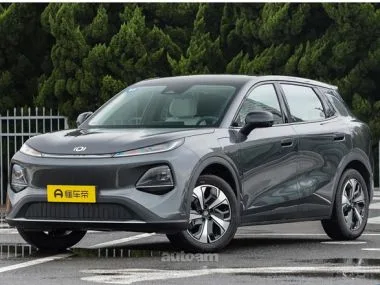 Changan Nevo Q05 2025 — фото 1, купить с доставкой в Москву