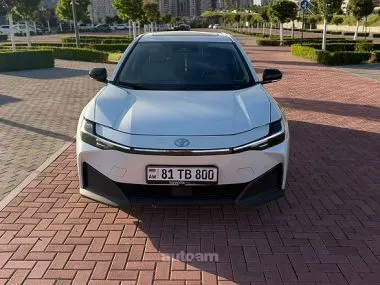 Toyota bZ3 2024 купить в Москве